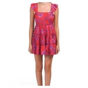 BOG Collective Square Neck Ruffle
Tiered Mini Dress Size XL